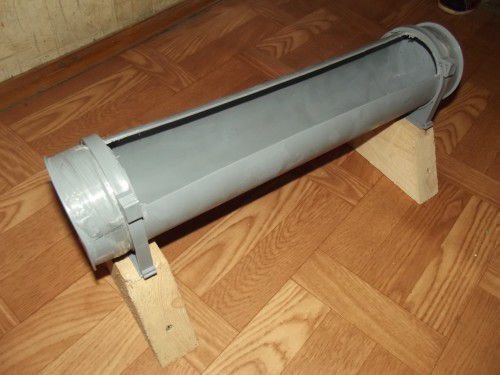 Кормушка из трубы