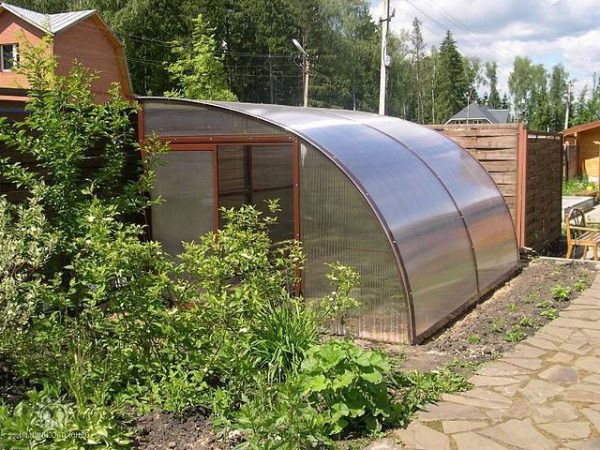Курятник своими руками из поликарбоната.